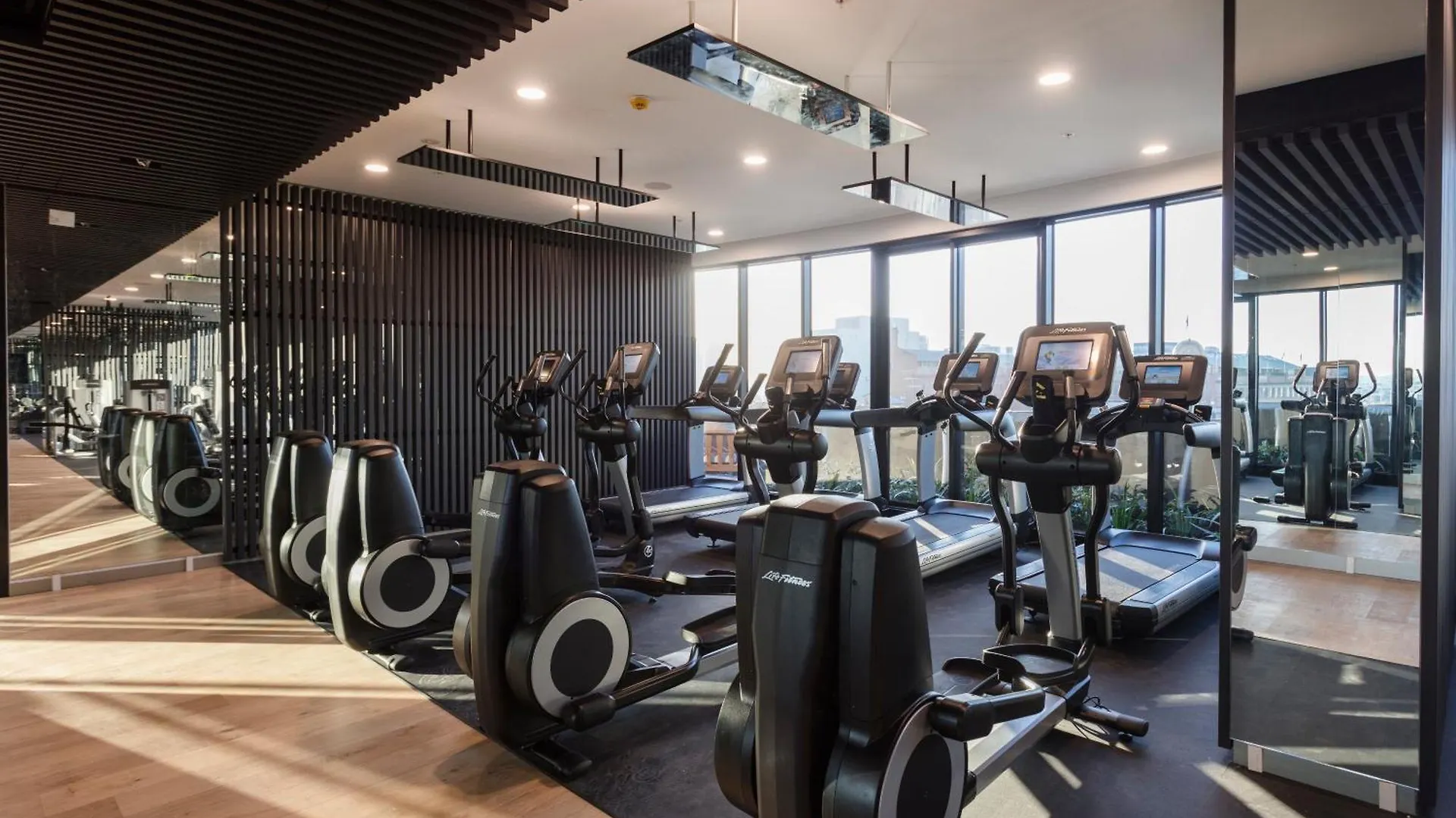 Apartment Ferienwohnung Stylish 2Br With Huge Gym, Infinity Pool And Parking Brisbane